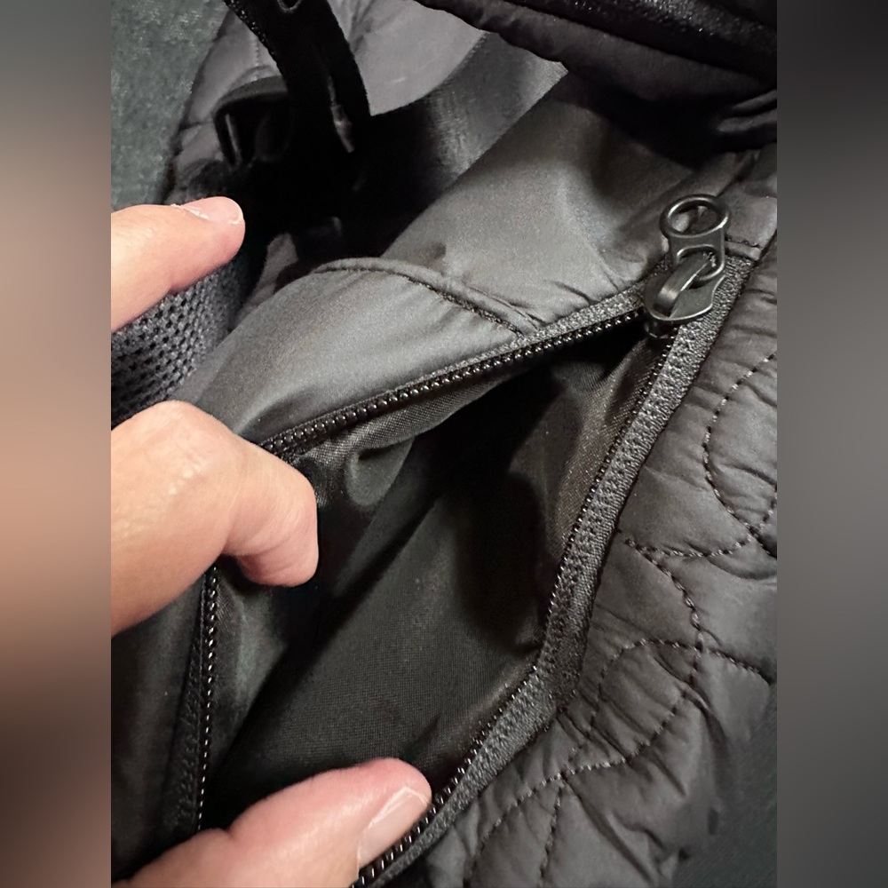 Lululemon Quilted Embrace backpack 13L - Picture 6 of 15